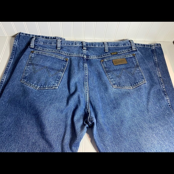 Wrangler George Strait Cowboy Cut Jeans 38X32 - Picture 1 of 4